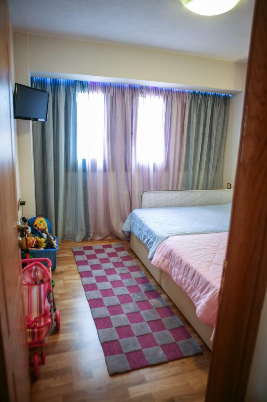 Pacithea Villas Miléai Exteriör bild